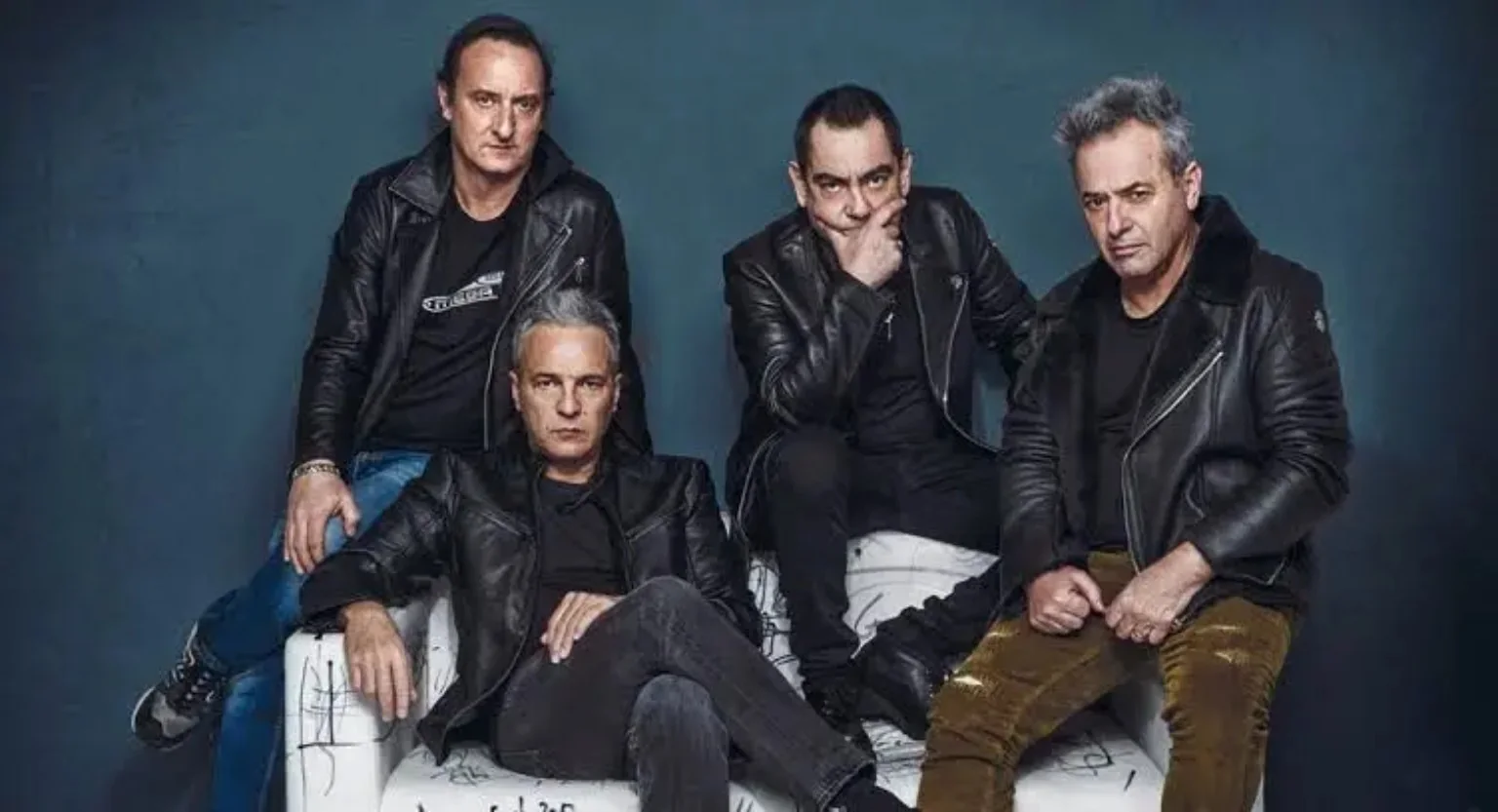 Hombres G en una sesión de grupo